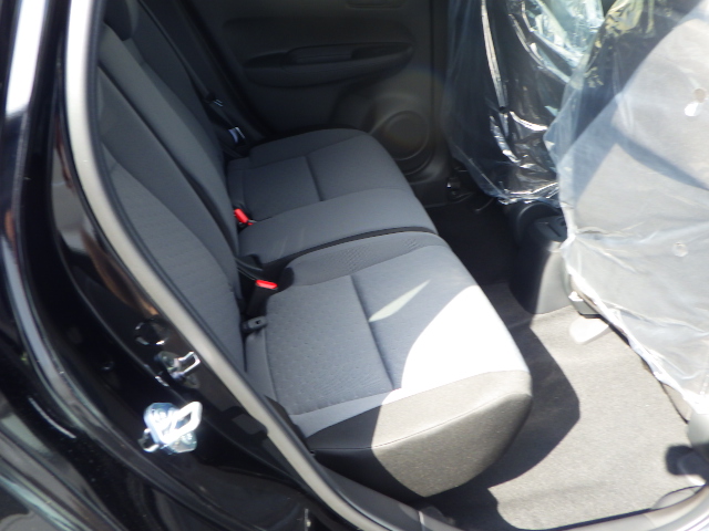 Honda Fit e:HEV photo 7
